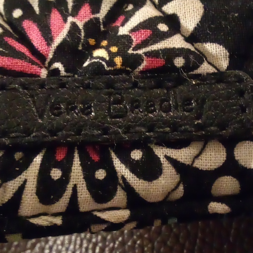 NWOT - Vera Bradley Glass Case - Picture 3 of 7